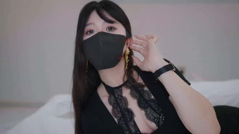 X (Twitter) adult video MFRByRAeVCVL6Rt9