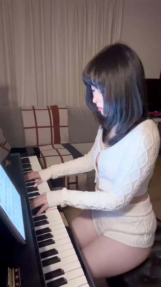 X (Twitter) adult video Oqbj-UgOIx0hmYUp