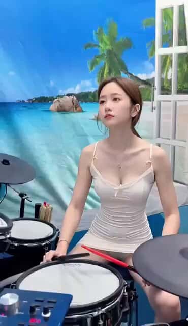 X(Twitter)エロ動画・アダルト動画 jyVHJoezHU2_QS2d