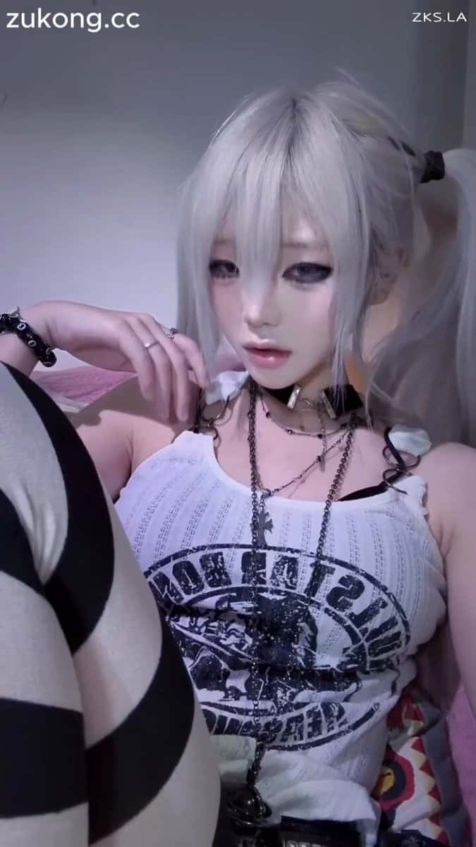 X (Twitter) adult video _9zVy6oPEkKF7GC_