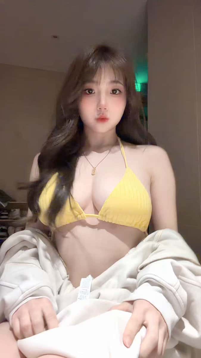 X (Twitter) adult video AerBtmxIDHHiKK_m