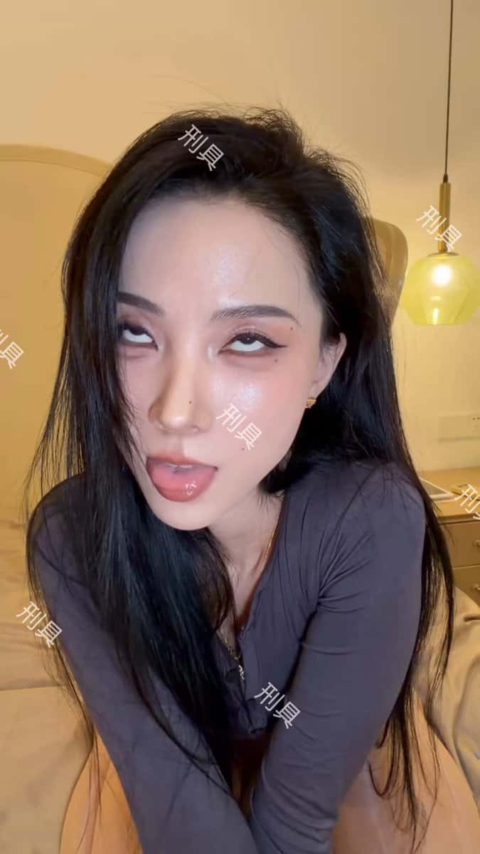 X (Twitter) adult video B9lxd-l7zfF5jvqI