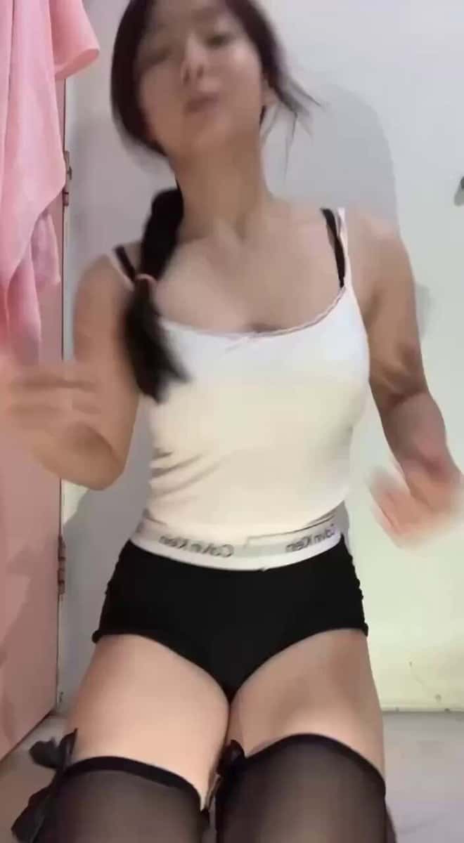 X(Twitter)エロ動画・アダルト動画 _P350VAyJRzwcm6z
