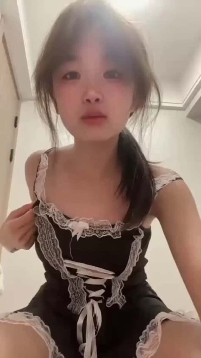 X (Twitter) adult video L4FoxN29N-D8rXUP