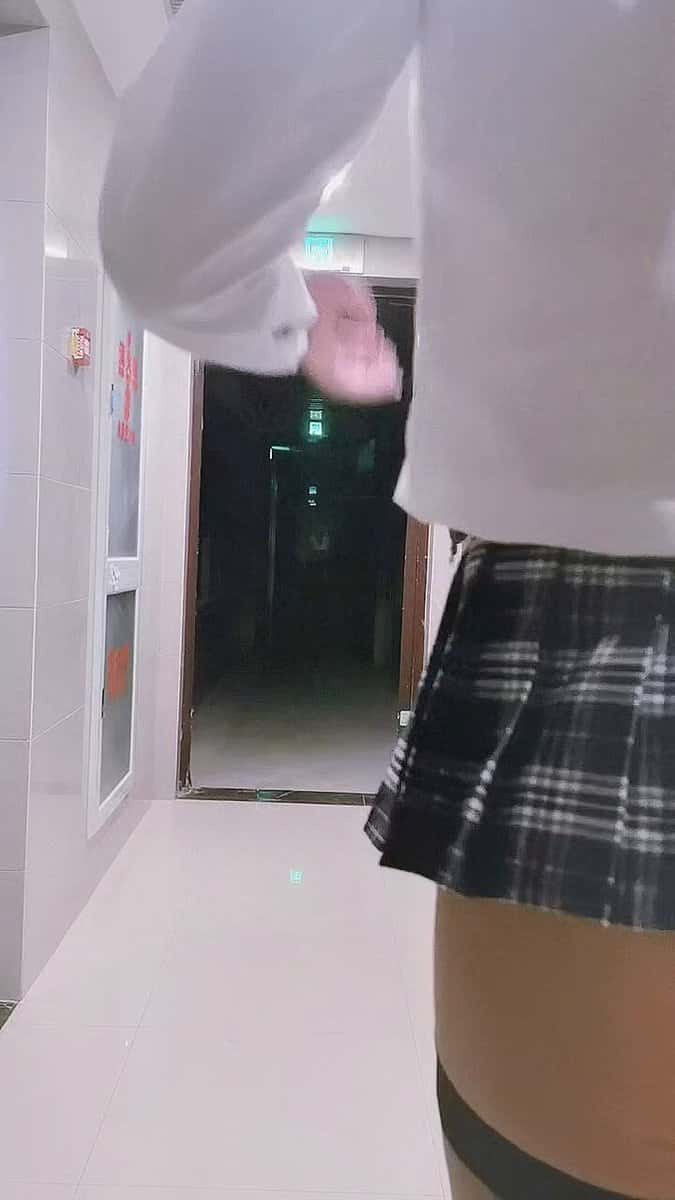 X(Twitter)エロ動画・アダルト動画 WqQlOWDnnLin7D49