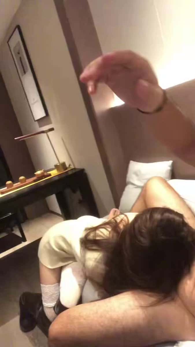 X(Twitter)エロ動画・アダルト動画 i6RoqCNBCrLcjh-b