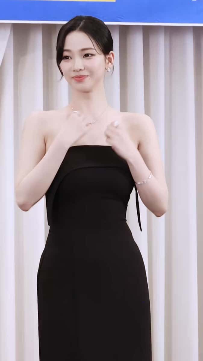 X (Twitter) adult video H3mLr0sueeQa9tUW