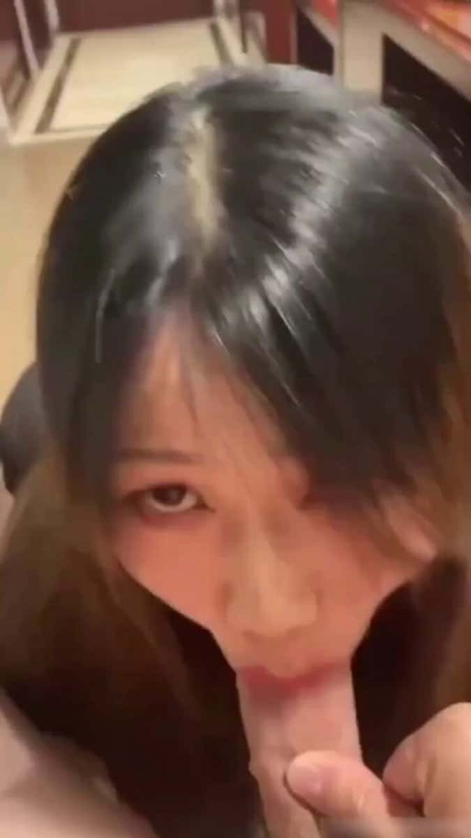 X(Twitter)エロ動画・アダルト動画 UgLeg6MQVOs_OwpX