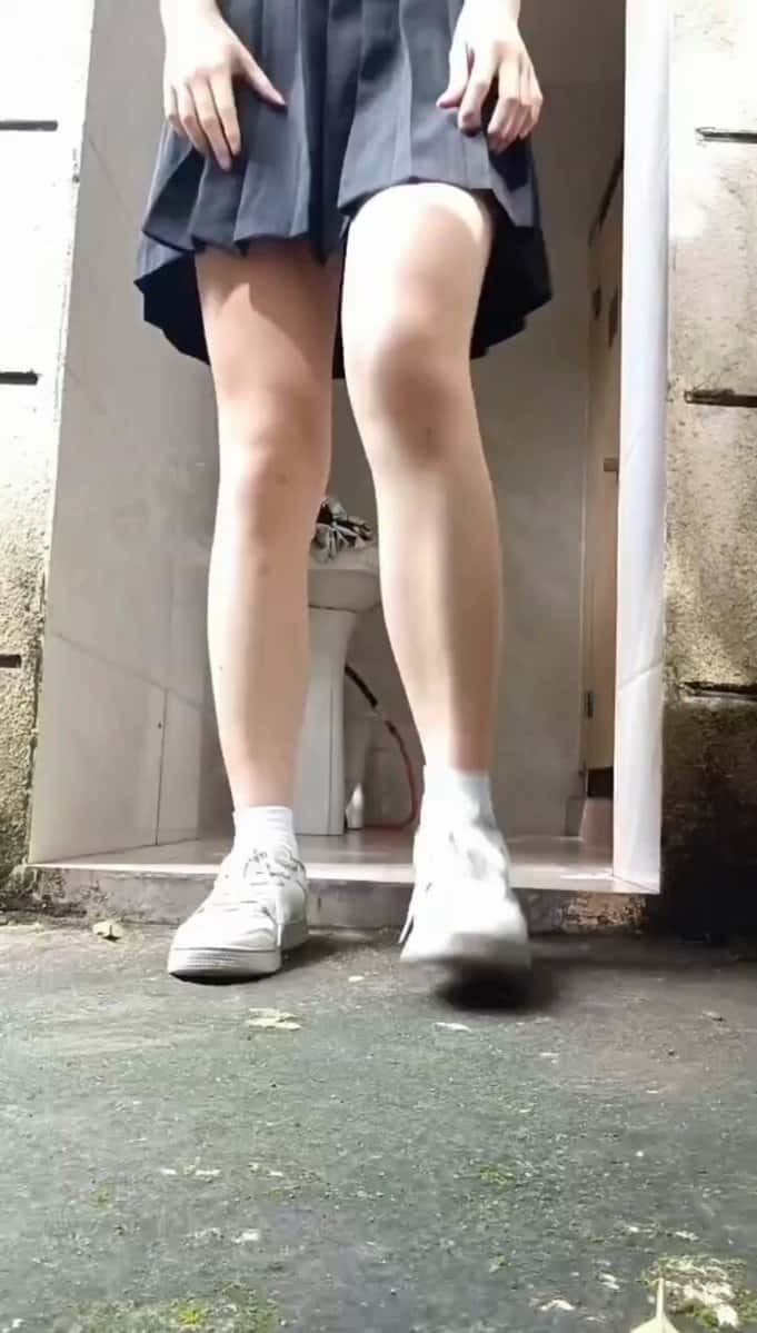 X (Twitter) adult video D2EMepSxYR--ZEId
