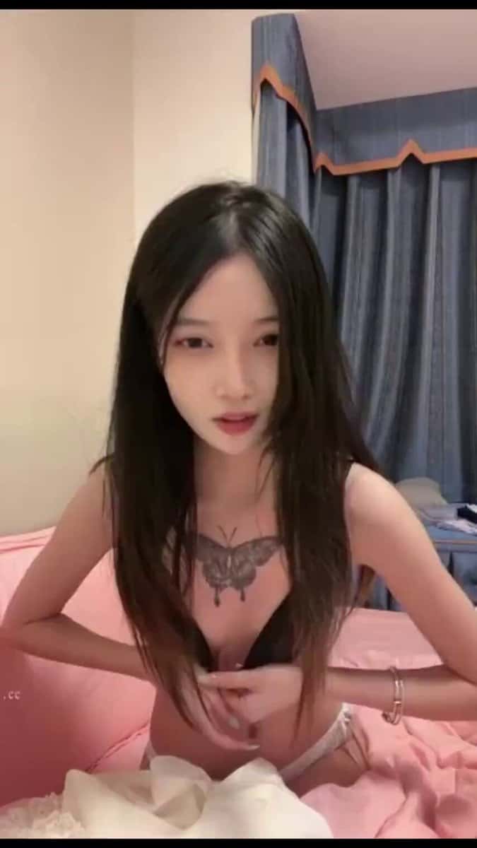 X(Twitter)エロ動画・アダルト動画 8N2vLESVOhppYVh3