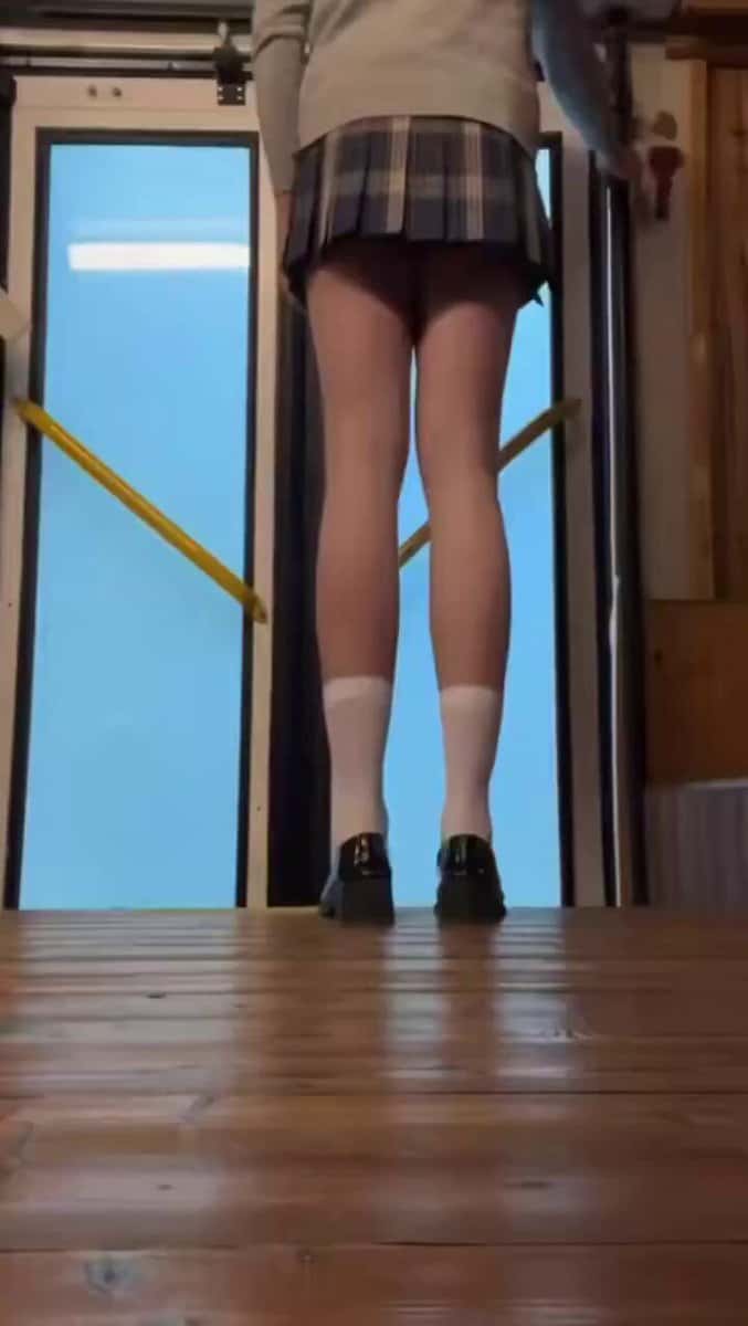 X(Twitter)エロ動画・アダルト動画 lp8AOXuD1IC8c1qo
