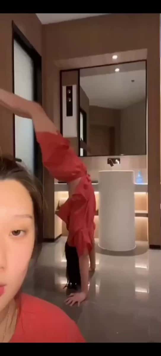 X (Twitter) adult video KwlxDYFp8_xdQe2o