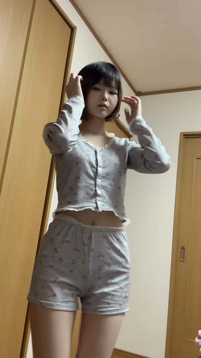 X(Twitter)エロ動画・アダルト動画 zx8g3fjcmvsj3i_a