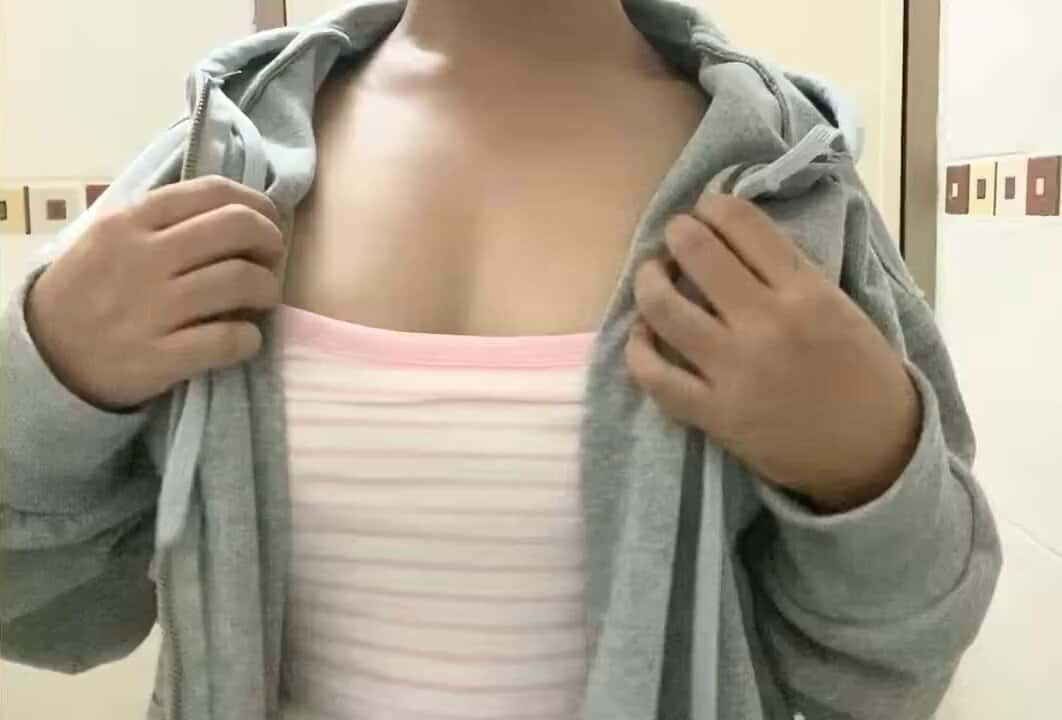 X (Twitter) adult video _Kr8e0oHqk_2_BW_