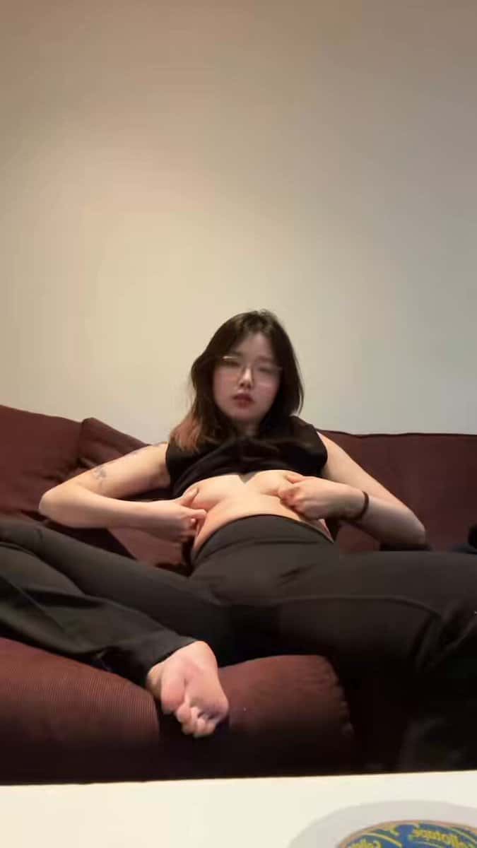 X (Twitter) adult video QDW9NyVxTTPflwj5