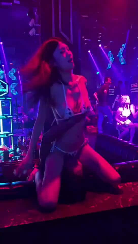 X (Twitter) adult video 2zltqu0hchrbsmmk