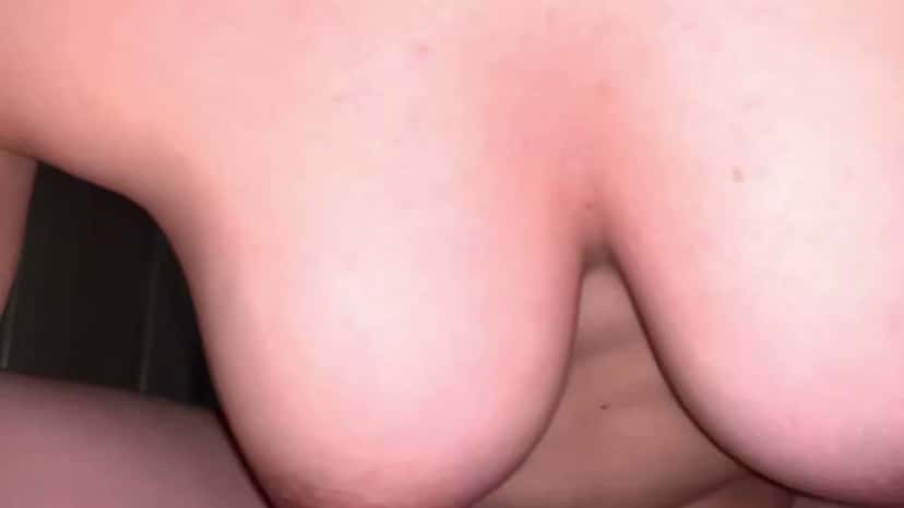 X (Twitter) adult video F_X9e1HoWihoQ_th