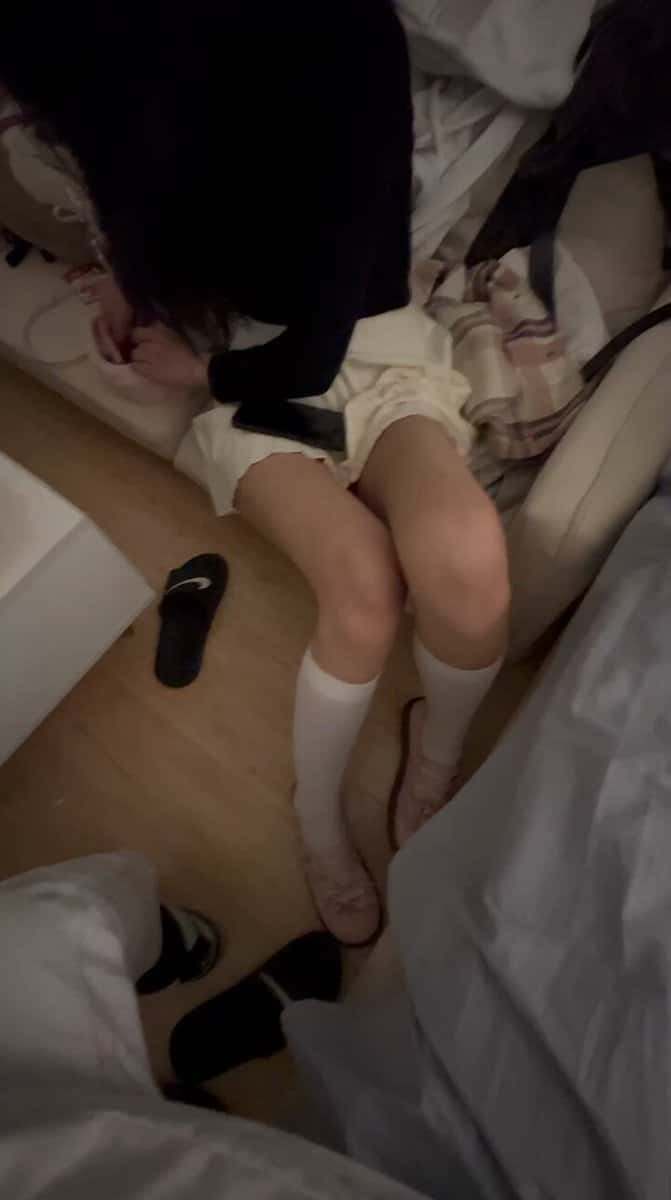 X(Twitter)エロ動画・アダルト動画 5i1UFceajm8Ez1cm