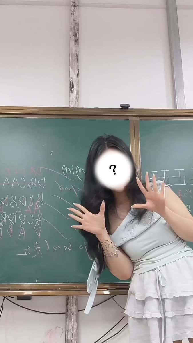 X(Twitter)エロ動画・アダルト動画 i2jEmKkENk6CQnAQ
